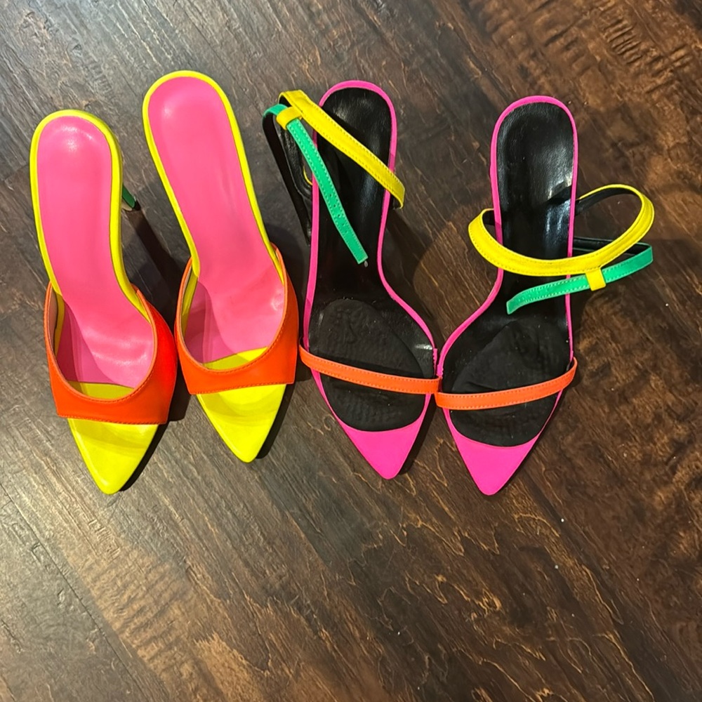 2 pairs of neon heels 👠 both only worn once.